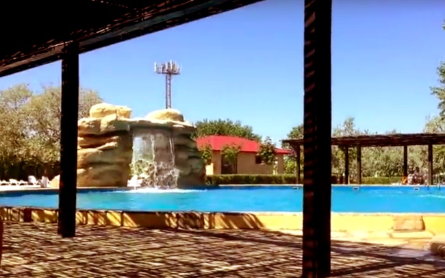 дагестанский аквапарк "акваленд", каспийск, бассейн глубокий с водопадом для взрослых
