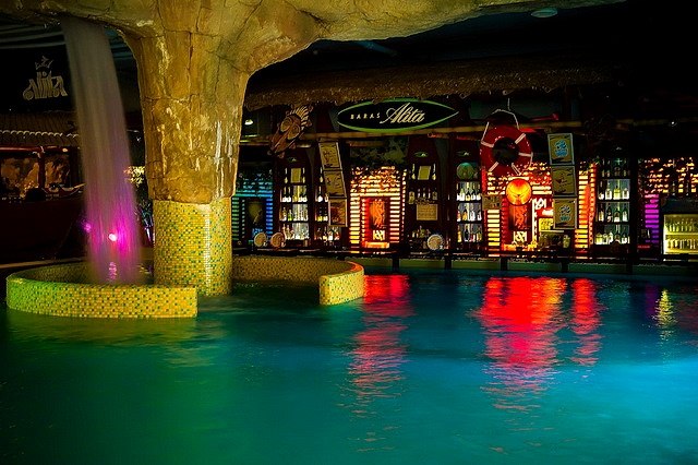 аква бар в аквапарке "vichy" в вильнюсе